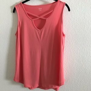 Sleeveless top SZ M
